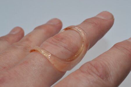 swan neck finger splint